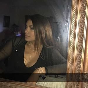 Meet your Posher, Stacy